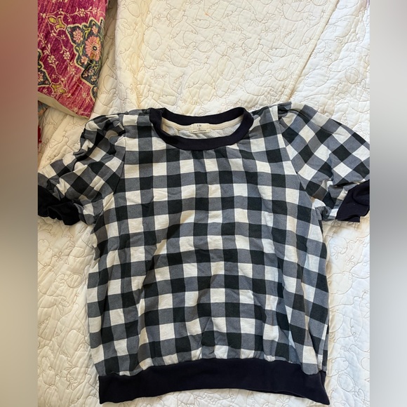 T.La Shortsleeve sweatshirt - Picture 3 of 6